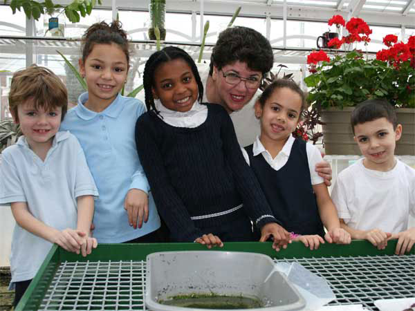 PS 35 Greenhouse Project Blooms Thanks to Funding from Con Ed and CSI.